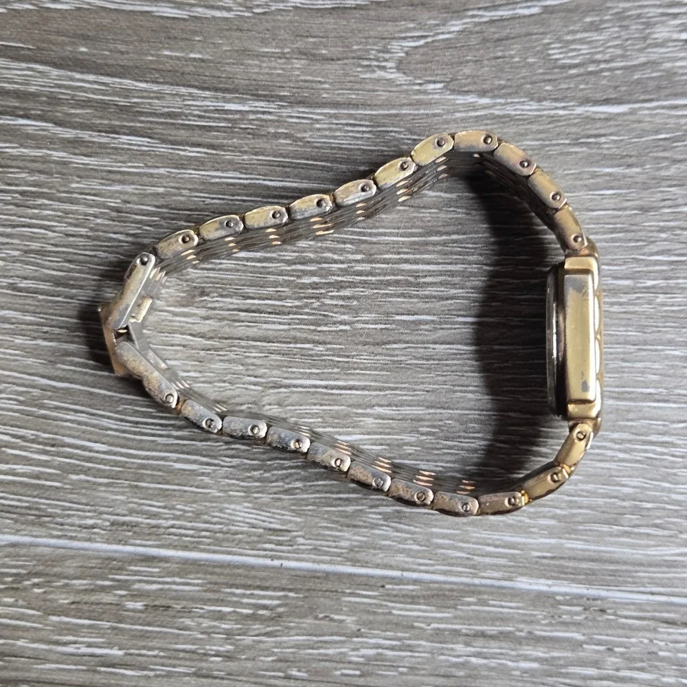 Vintage Ronica Ladies Quartz Watch Gold Tone Textured Bracelet Japan Movt S 6
